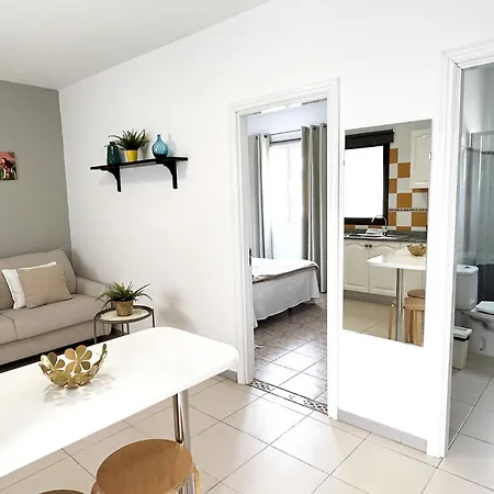 Mahostly Comillas Pf * أرّاثيفي