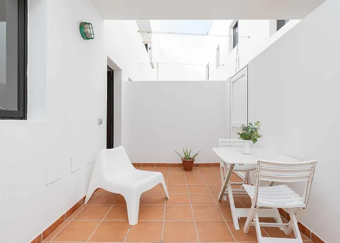 Mahostly Comillas Pf Арресифе